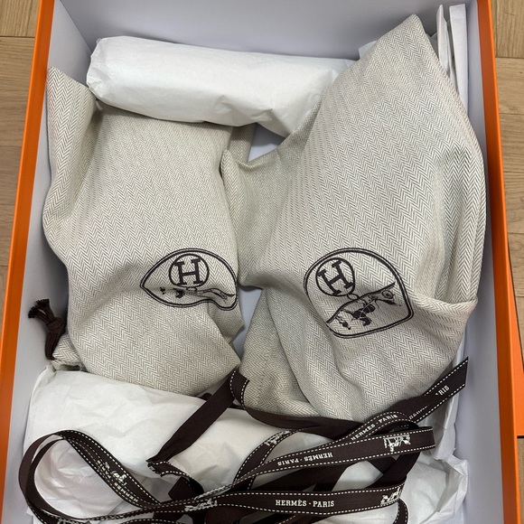 Hermes Chypre fringed H canvas and calfskin Women’s Sandals 37.5 Prunoir Black - Picture 10 of 10